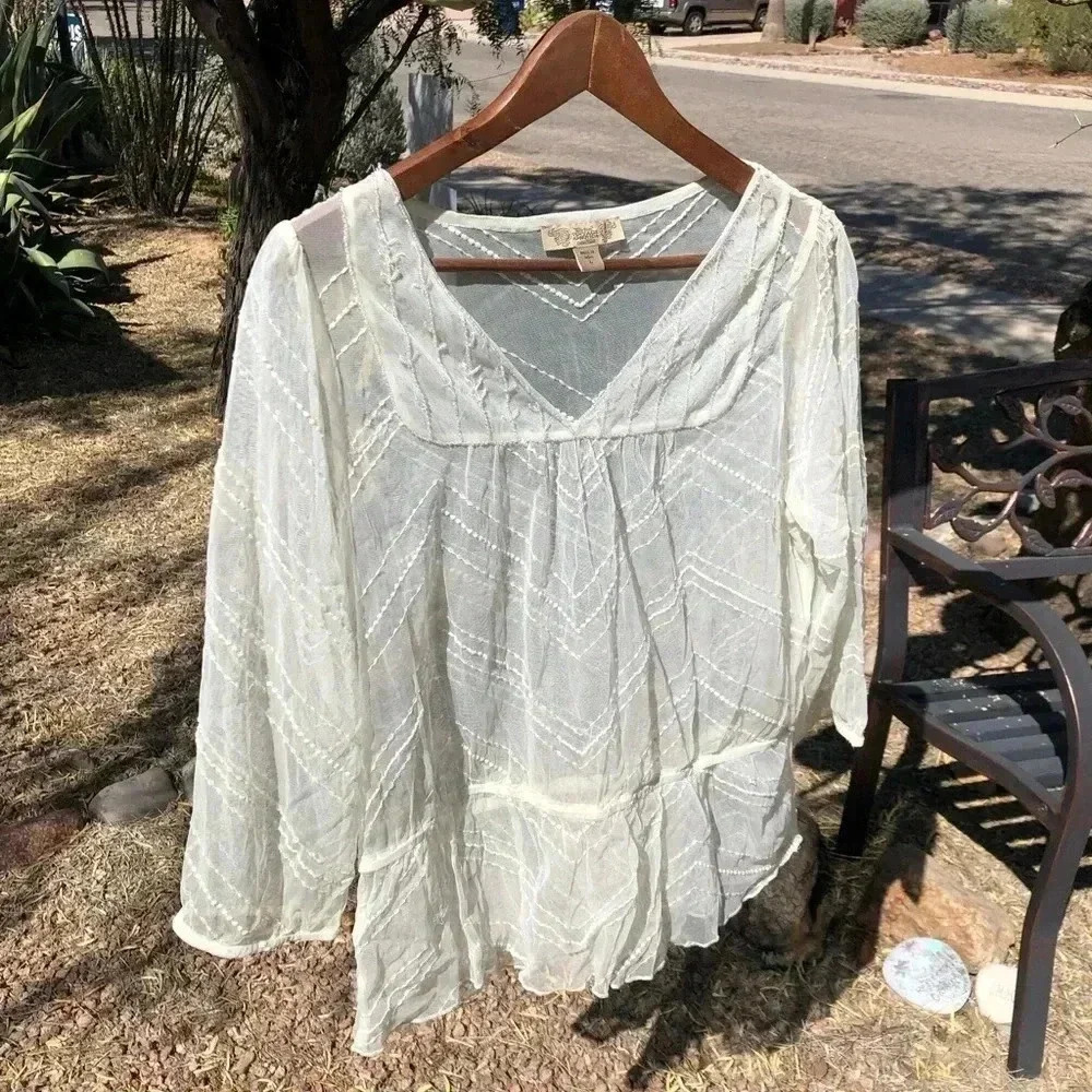 Nine West Vintage American Sheer Ivory Top Size L